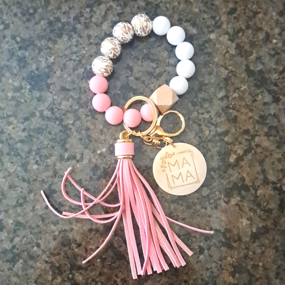 MAMA Keychain